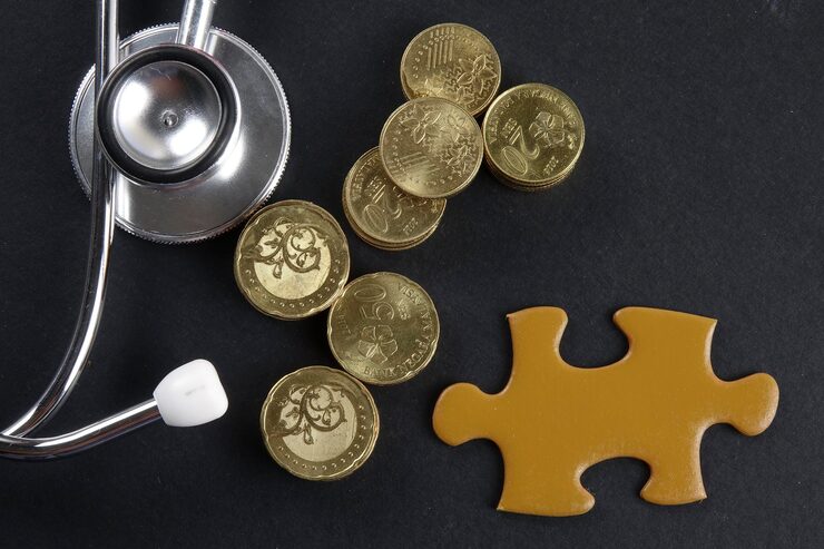  GRD Finance Private Limited Gold Coin Image